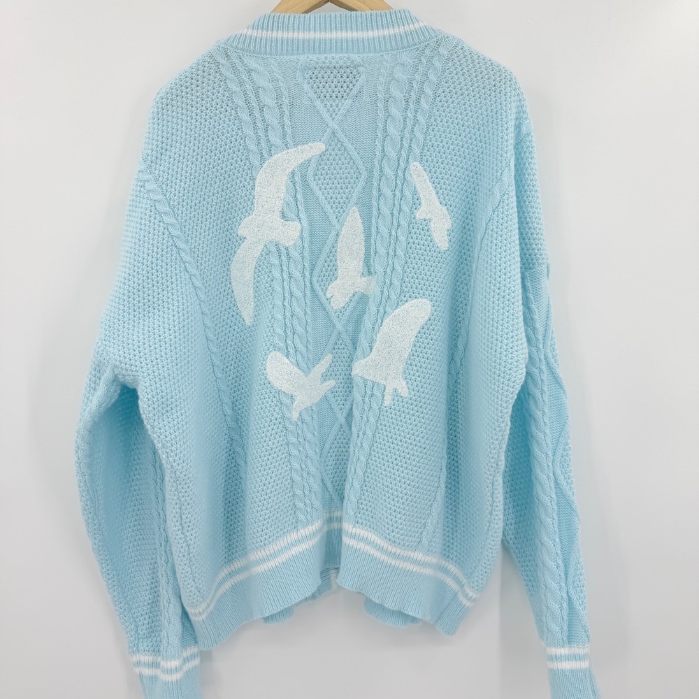 Taylor Swift 1989 Taylors Version Cardigan Blue Seagull Knit XL/2XL - Picture 2 of 5
